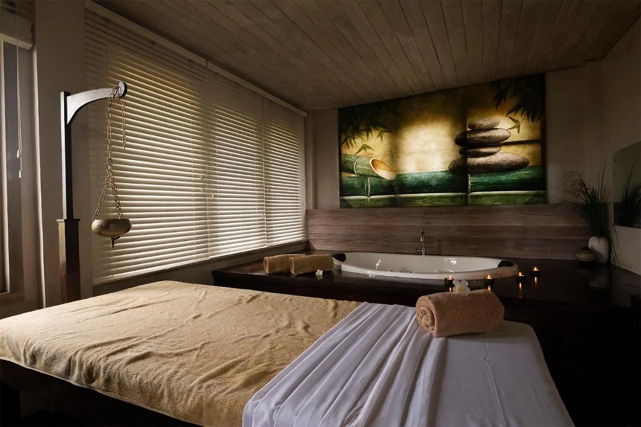 Terrace Green Hotel & Spa Negombo